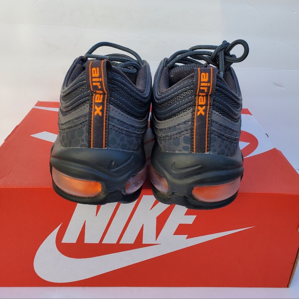 Nike Air Max 97 size 6.5Y - Picture 2 of 5